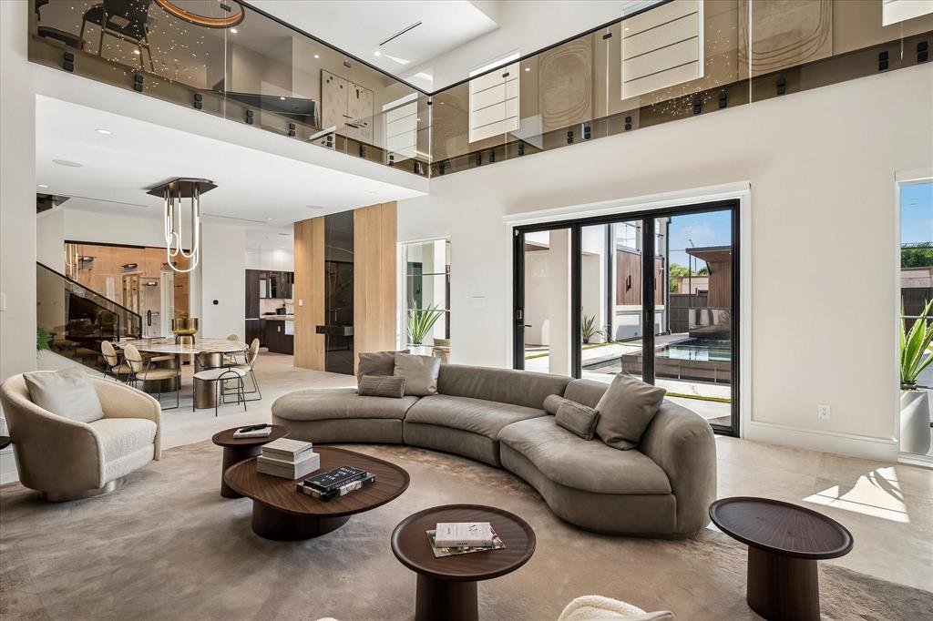 5510 Caladium Drive