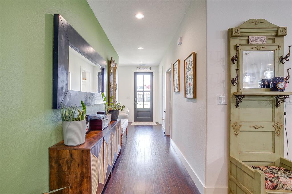 1016 County Road 337