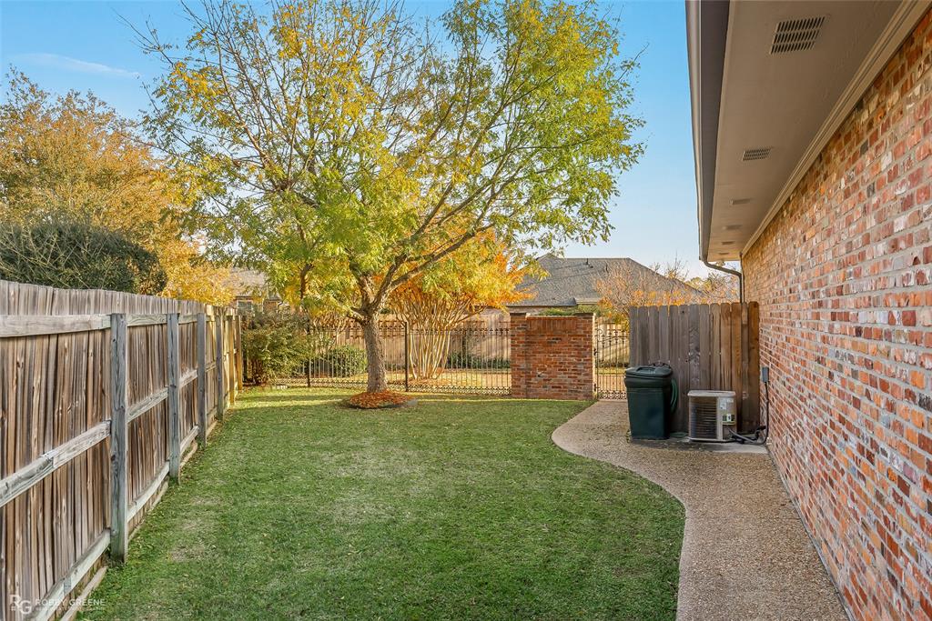 Pierremont Place - Residential