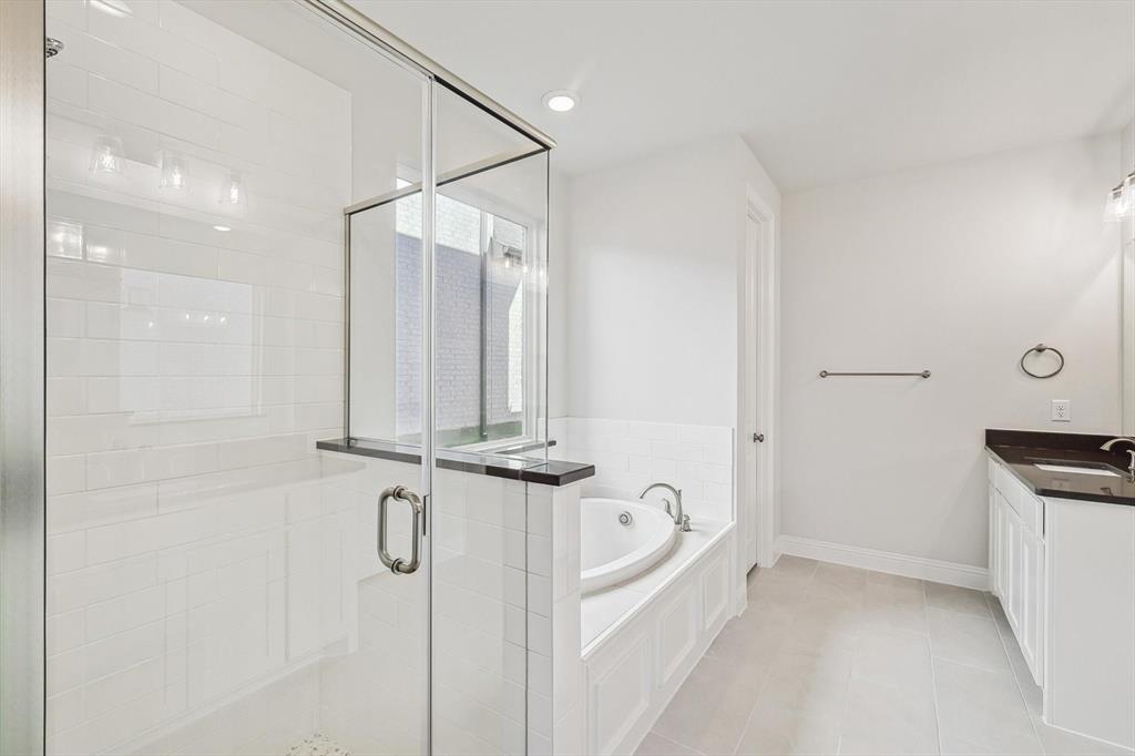 Canyon Falls Village 10-Ar - Residential Lease