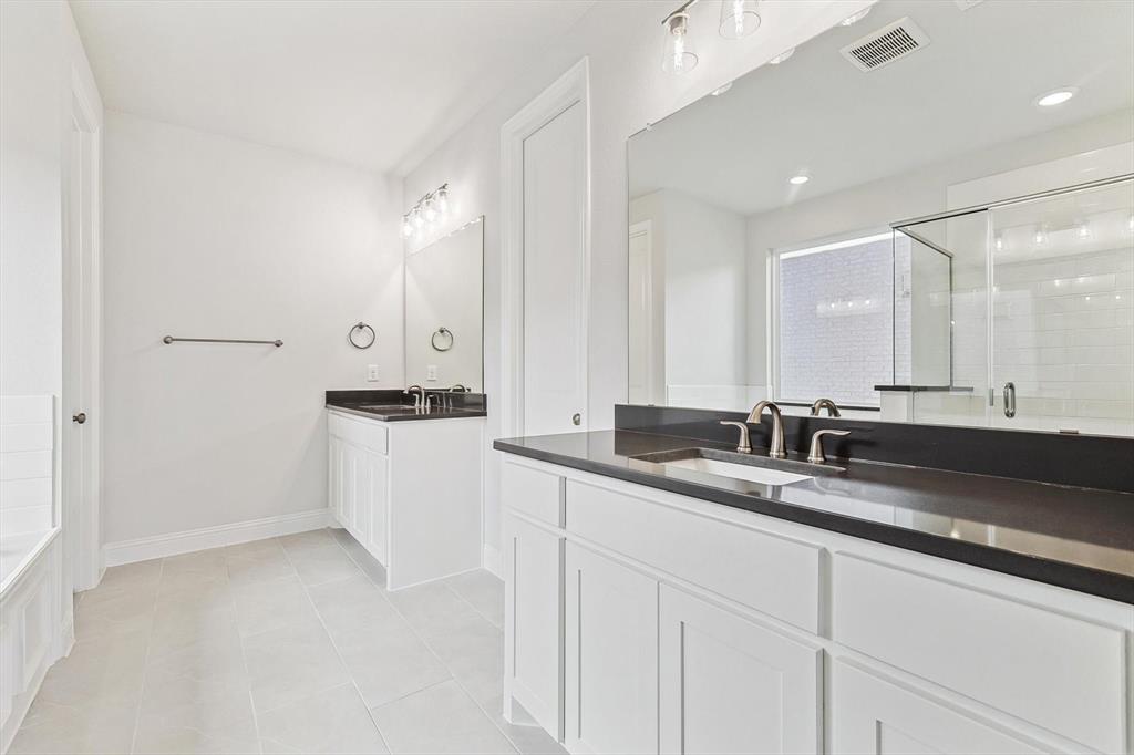 Canyon Falls Village 10-Ar - Residential Lease