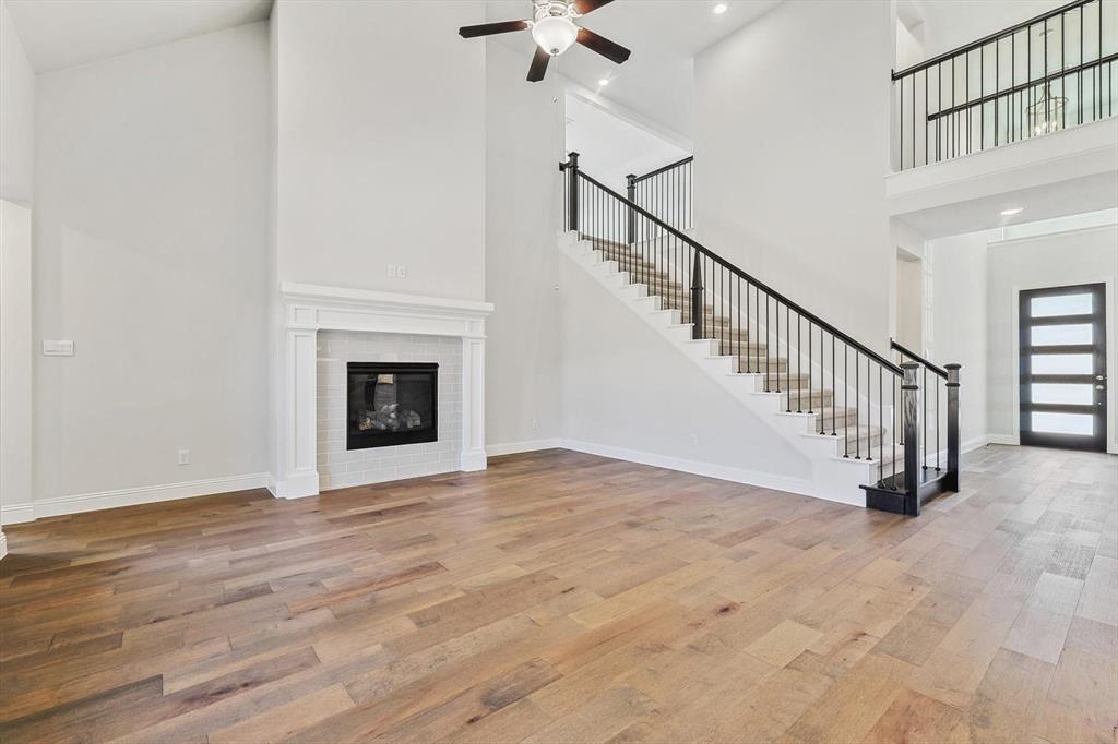 Canyon Falls Village 10-Ar - Residential Lease