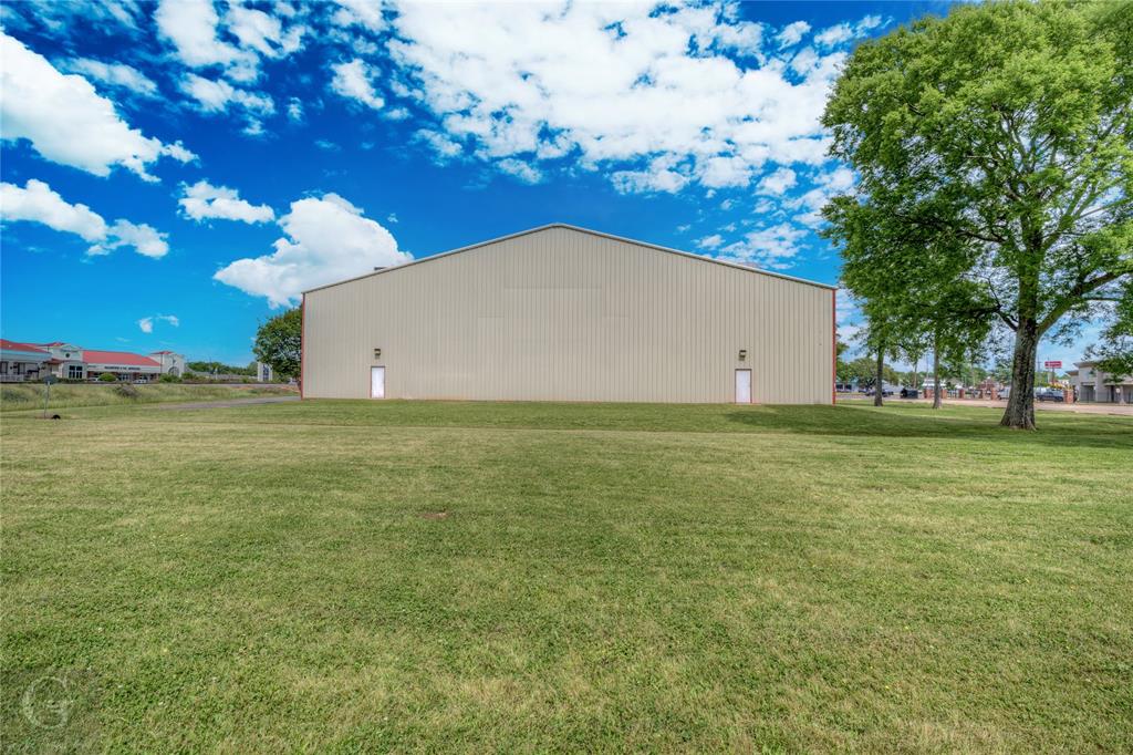 Cloverdale Farms - Commercial Sale