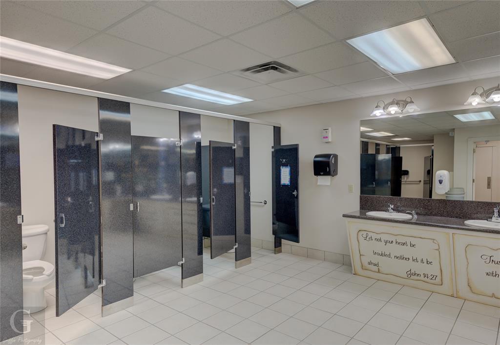 Cloverdale Farms - Commercial Sale