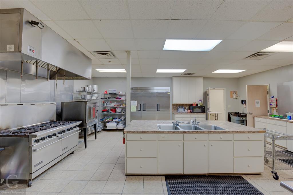 Cloverdale Farms - Commercial Sale