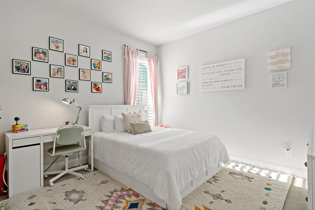 Star Trail Ph Six - Residential