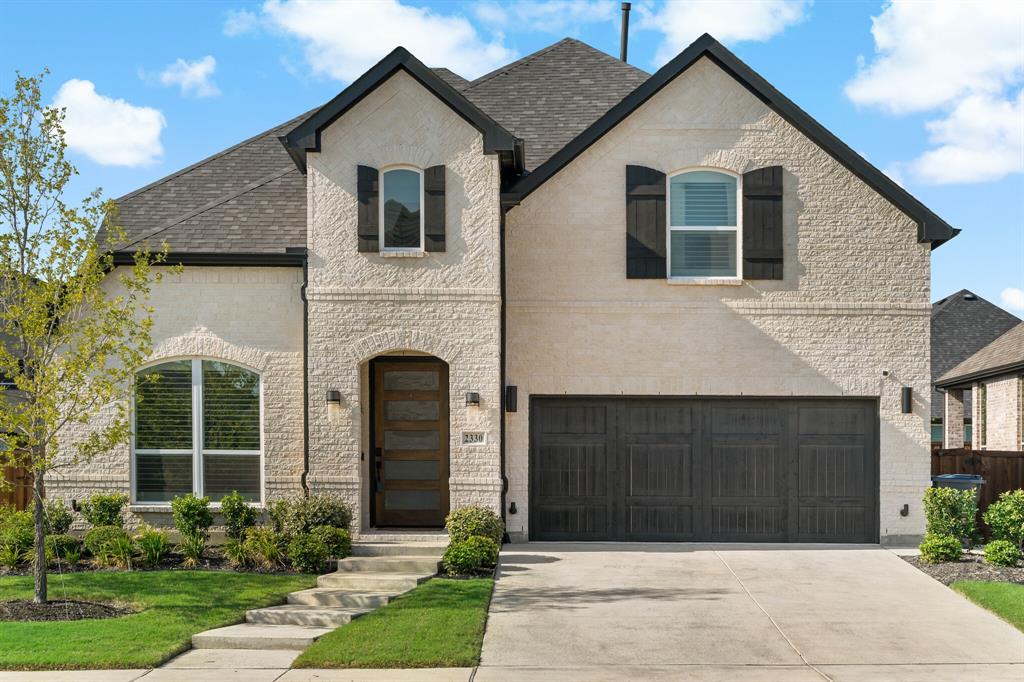 Star Trail Ph Six - Residential