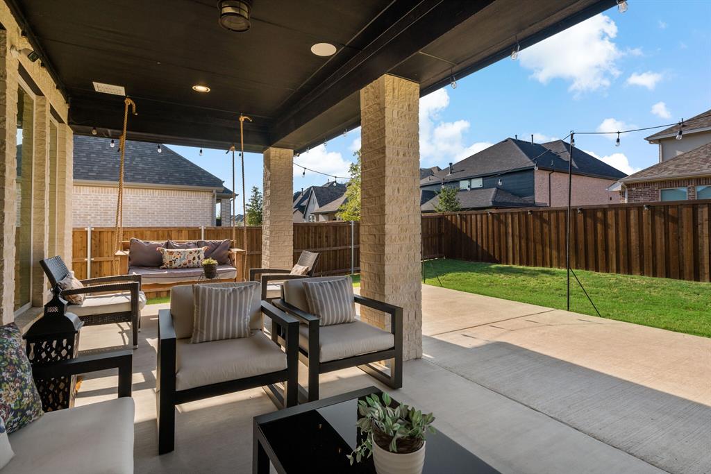 Star Trail Ph Six - Residential