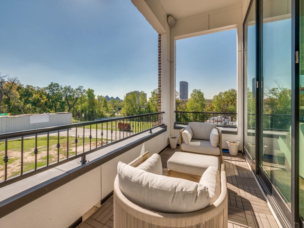 Cedar Branch Twnhm Add - Residential