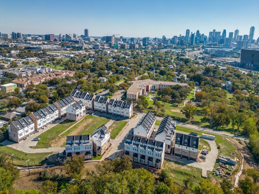 Cedar Branch Twnhm Add - Residential