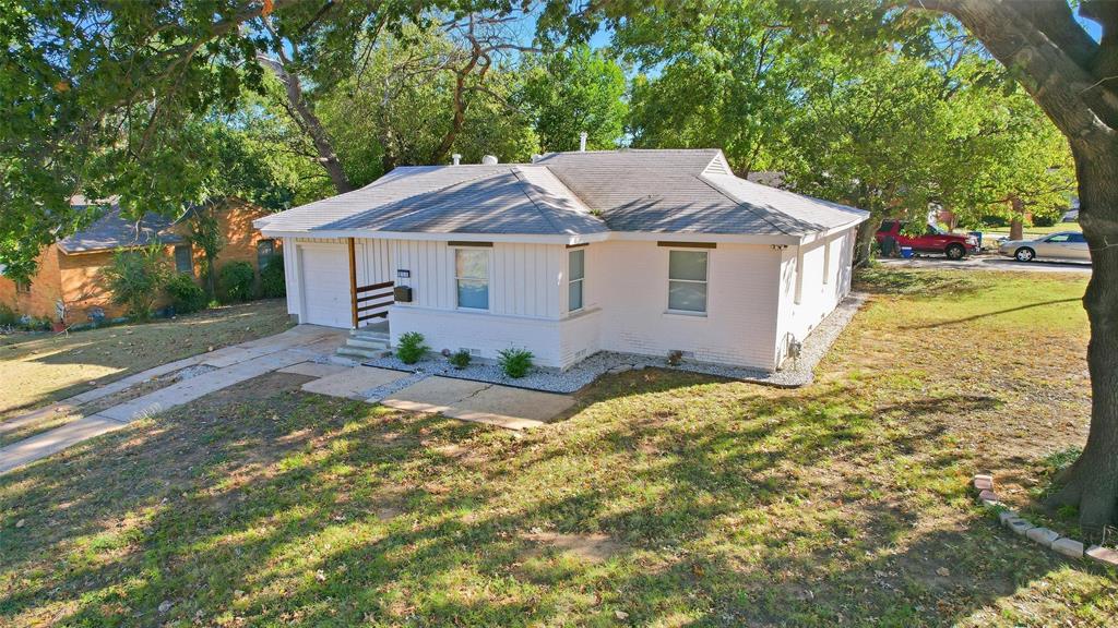 311 Meadowbrook Drive