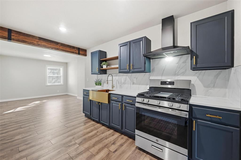 311 Meadowbrook Drive