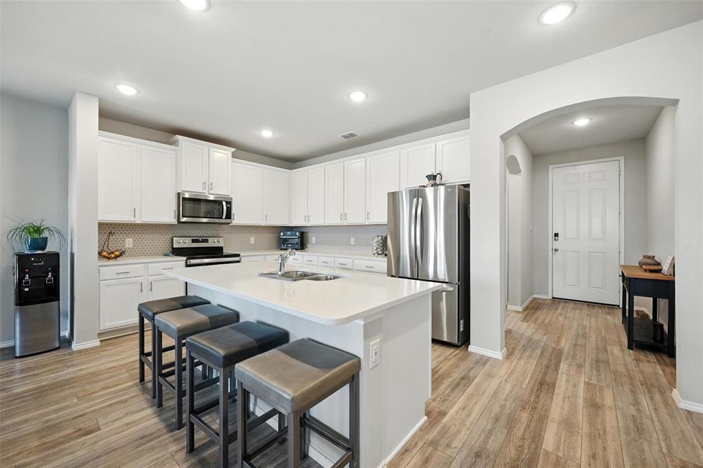 2114 Maplewood Drive