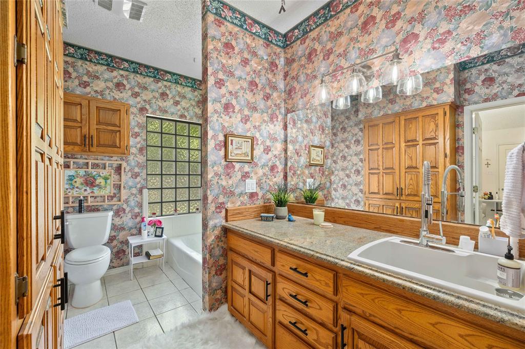 Brook Hollow Estates - Residential