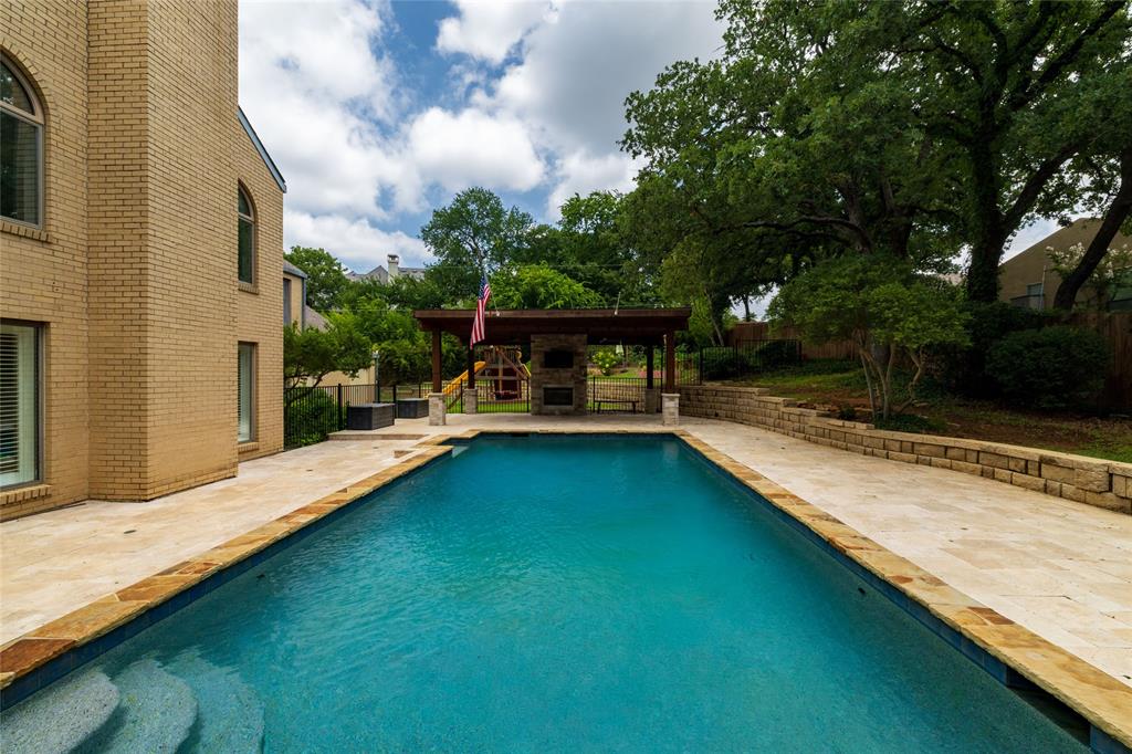 3505 Estates Drive