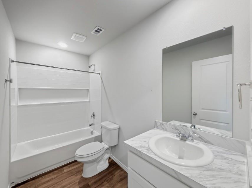 Treaty Oaks - Residential Lease