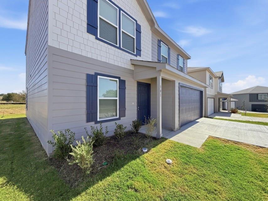 Treaty Oaks - Residential Lease