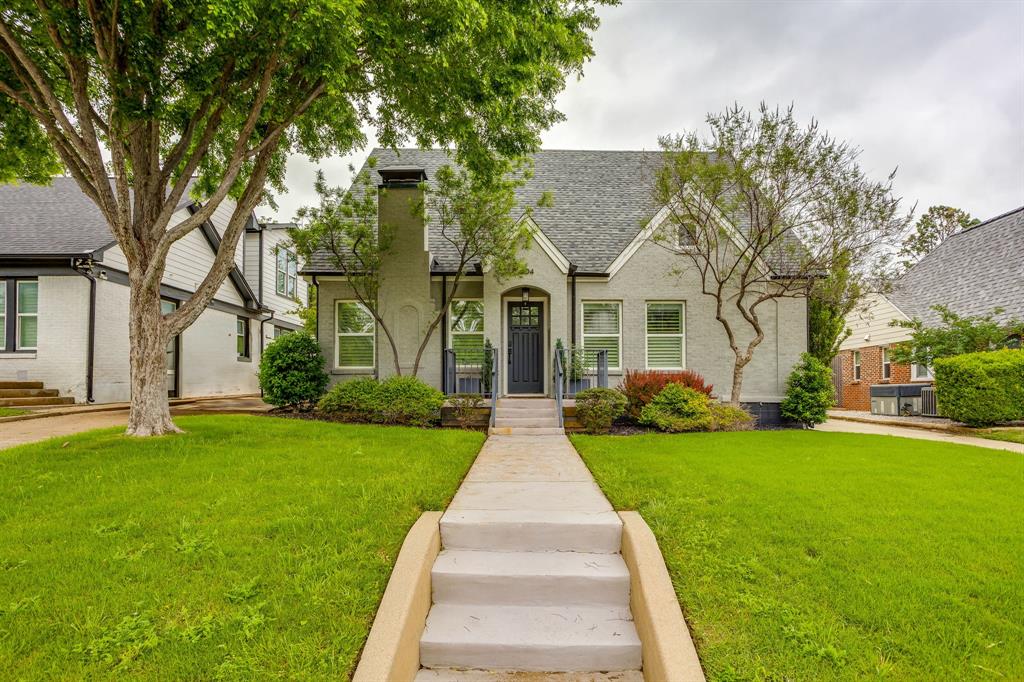 4104 Pershing Avenue