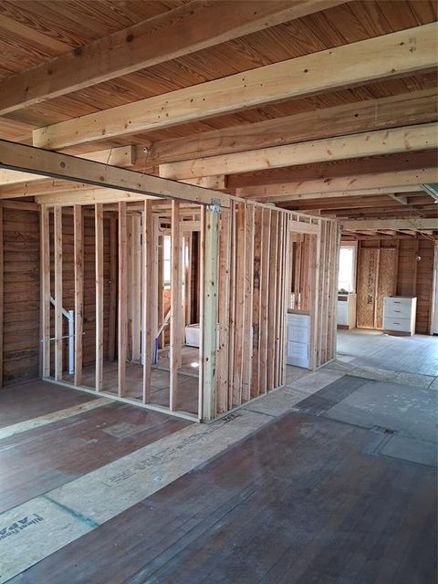 208 E 4th Street Coleman TX 76834