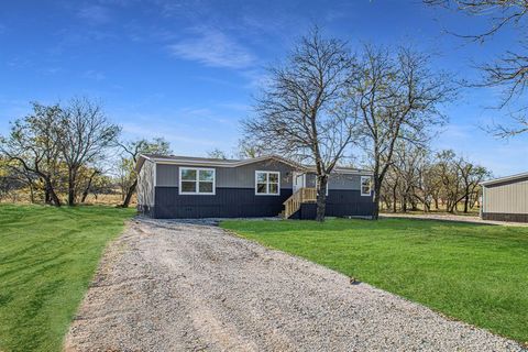 285 Cumberland Trail Runaway Bay TX 76426