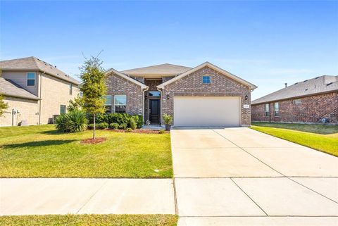 529 Dunster Lane Saginaw TX 76131