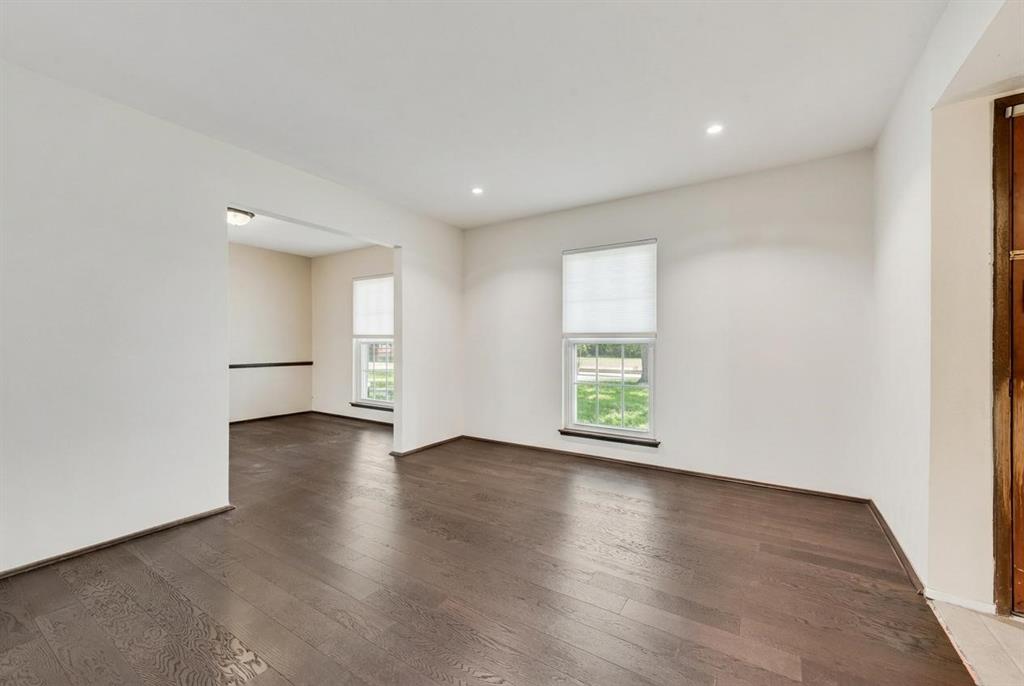 8515 Baumgarten Drive