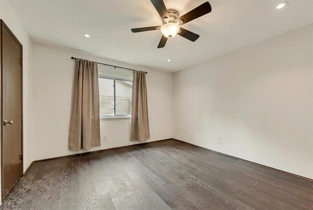 White Rock Village 01 - Residential