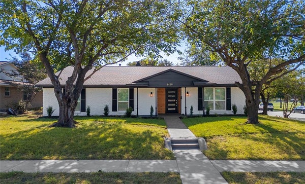 2420 LOVELL DR, MESQUITE, TX 75150 - Image 8b9adaace1cbdf0709808fd38c54a3a2/4047973767