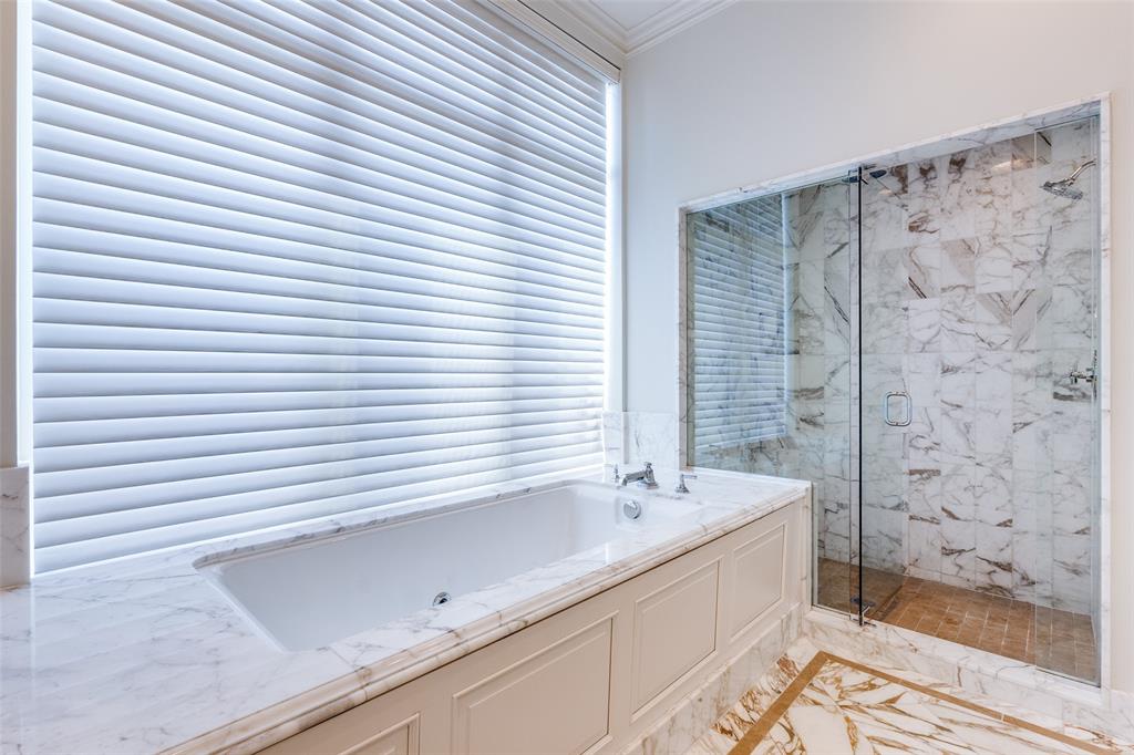 Tower & Regency Row Residence Condo - Residential Lease