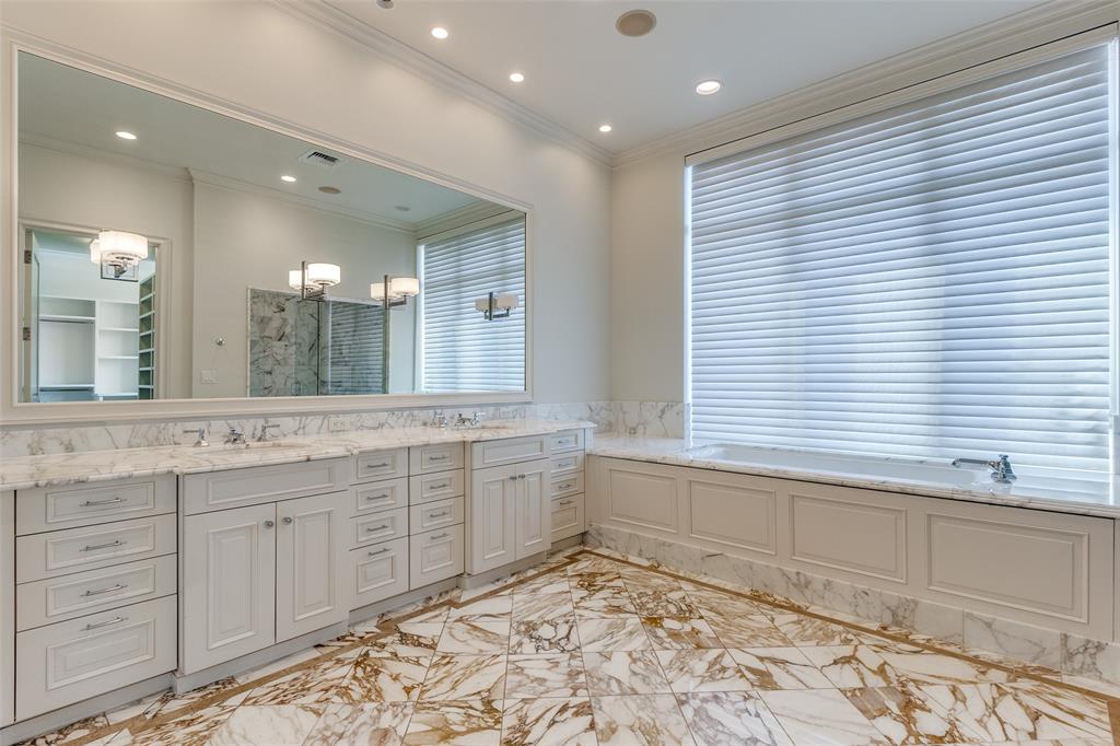 Tower & Regency Row Residence Condo - Residential Lease