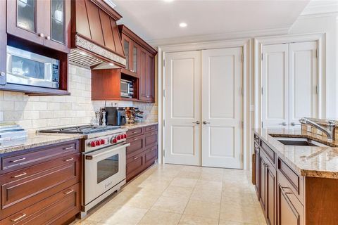 Tiny photo for 2525 N PEARL Street #1106, Dallas, TX 75201 (MLS # 21134144)