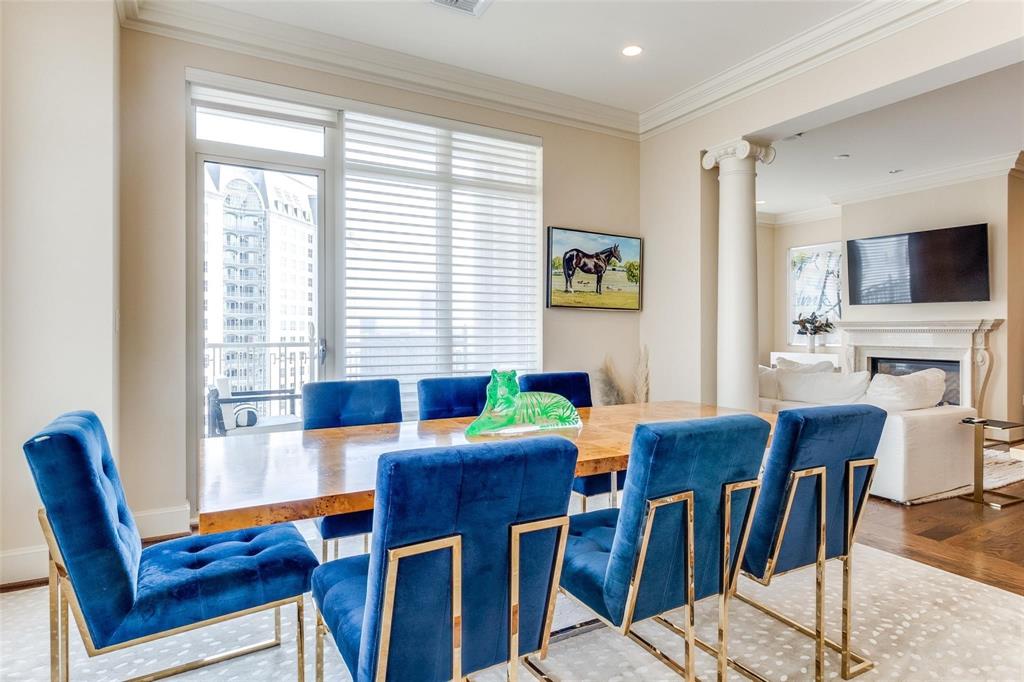 Ritz-Carlton Residences - Residential Lease