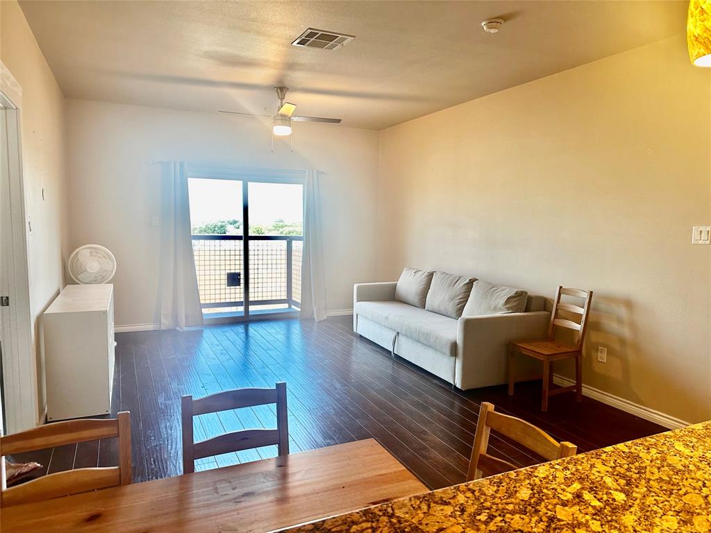 100 Trinity Mills Condo - Residential Lease