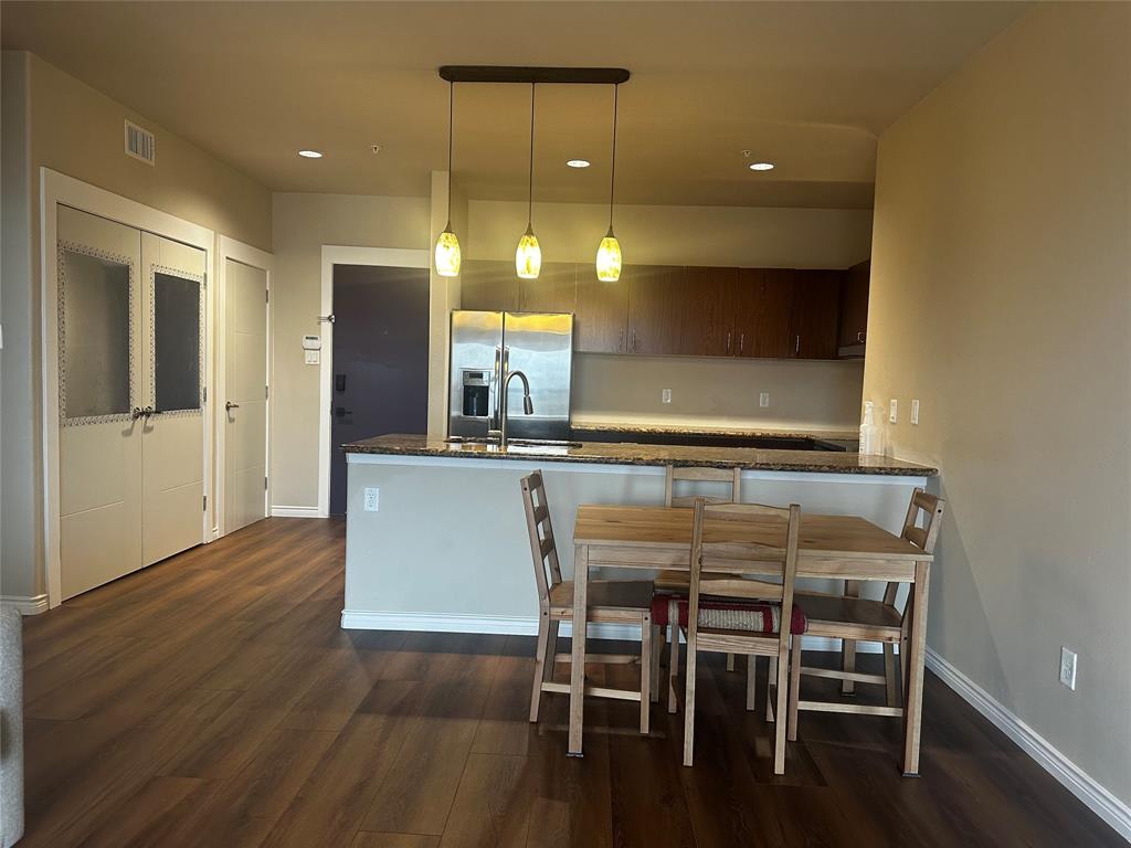 100 Trinity Mills Condo - Residential Lease