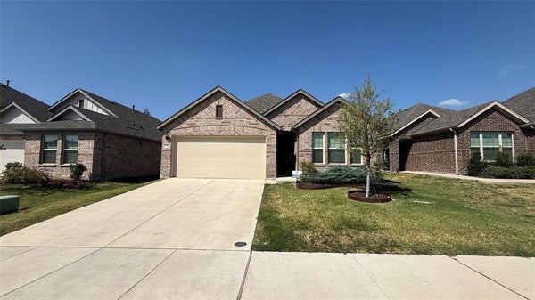 704 BIG BEND PKWY, PRINCETON, TX 75407 - Image 8ba078a6f46afdd934fc4abb01465cd6/1644639696