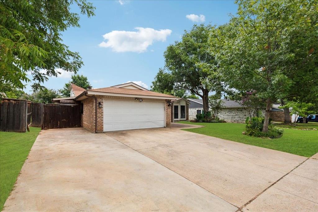 2604 Driskill Drive