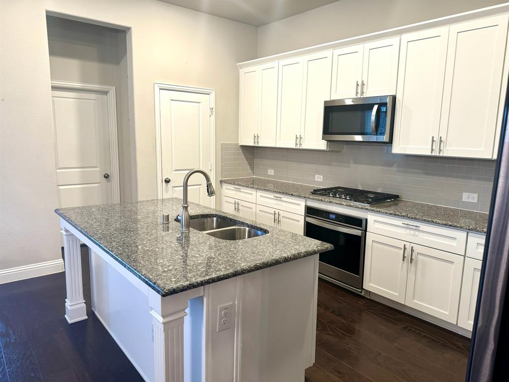 Valencia On The Lake Ph 1 - Residential Lease