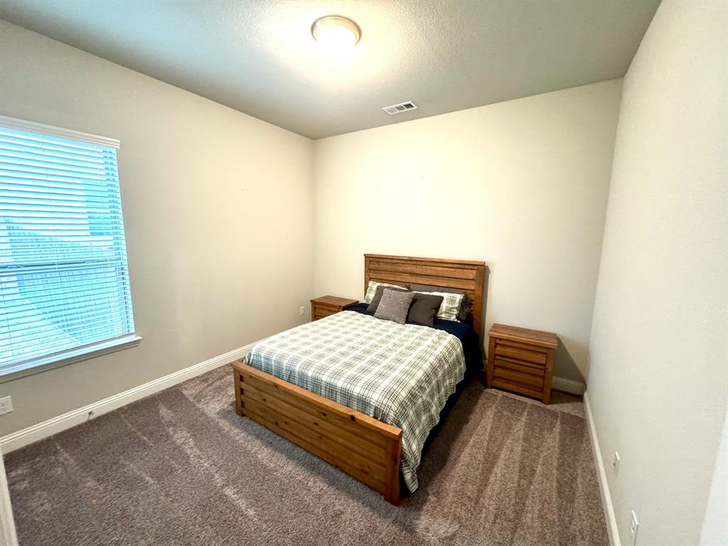 Valencia On The Lake Ph 1 - Residential Lease