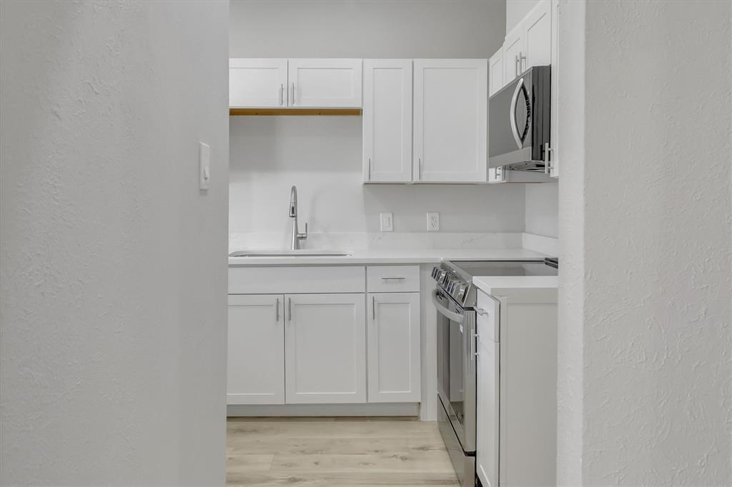 Keller Spgs Condos - Residential