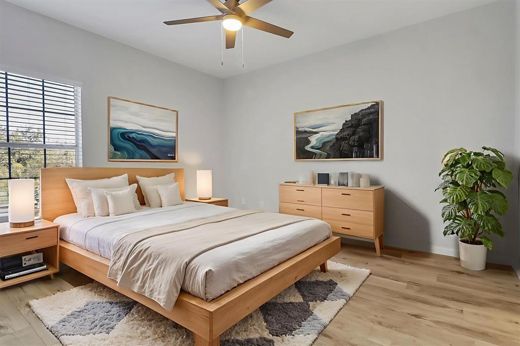 Keller Spgs Condos - Residential