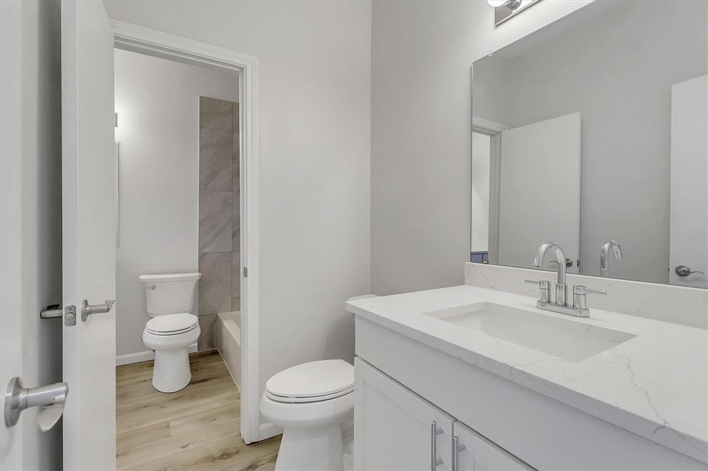 Keller Spgs Condos - Residential