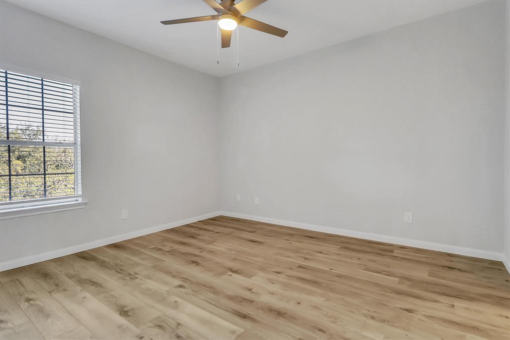 Keller Spgs Condos - Residential