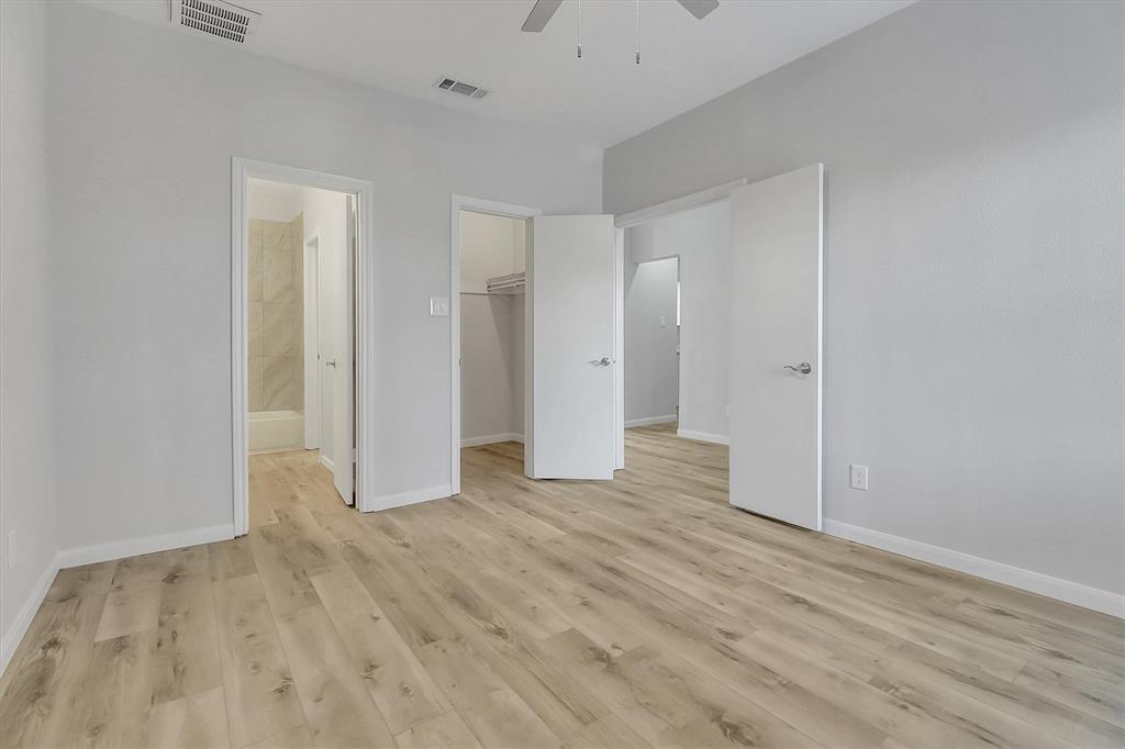 Keller Spgs Condos - Residential