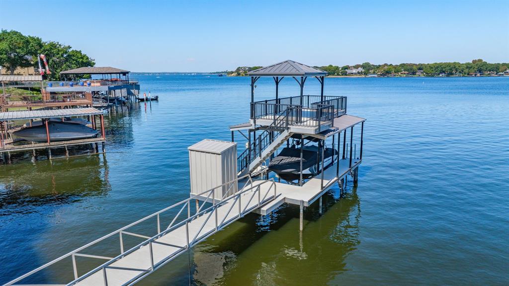 Lake Country Estates Add - Residential