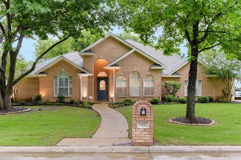 Single Family Residence in Mansfield TX 1411 Wheeler Drive.jpg
