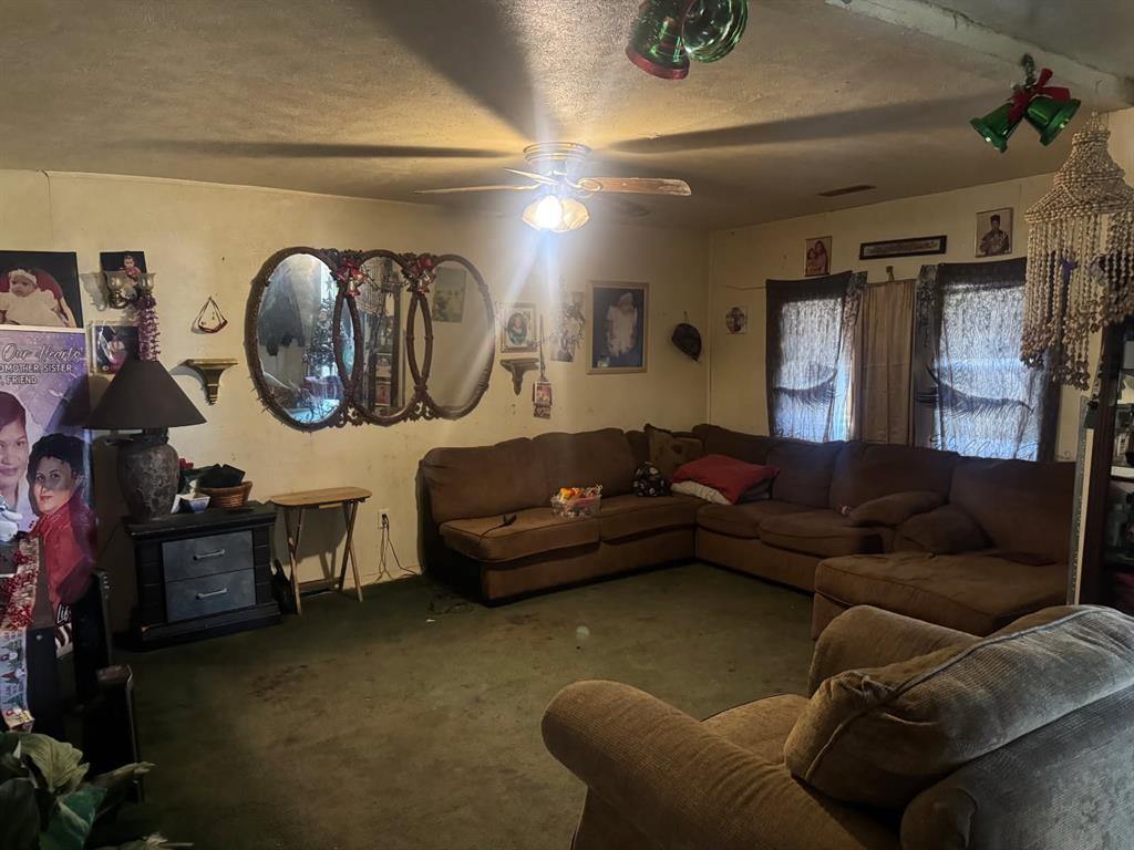 3356 Pacesetter Drive