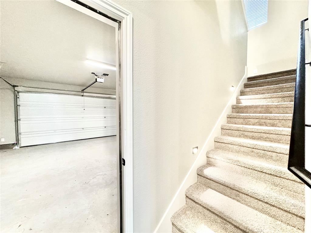 BB LIVING AT THE TRIBUTE - Residential Lease