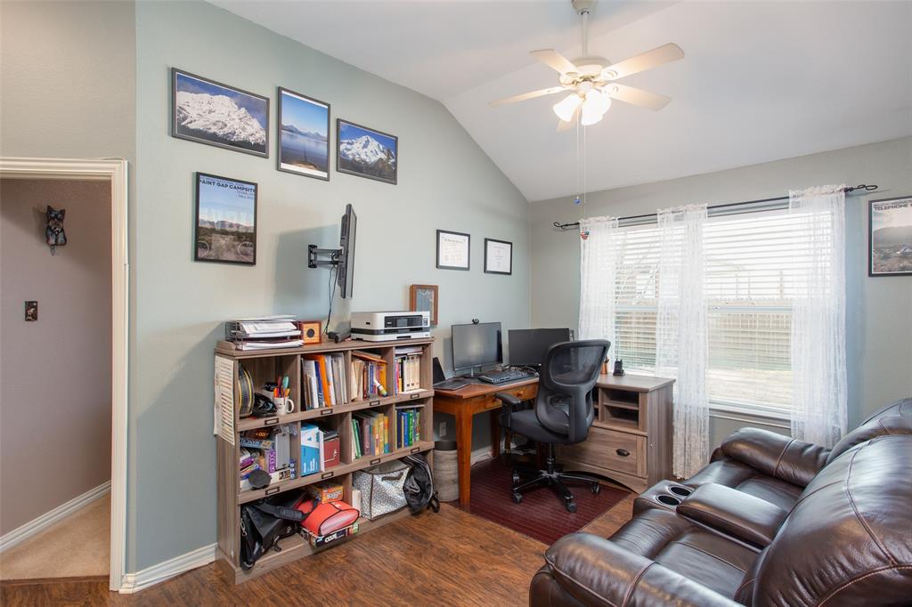 Photo 19 of 25 of 201 Bluefinch Drive house