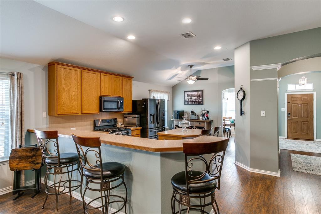 Photo 9 of 25 of 201 Bluefinch Drive house