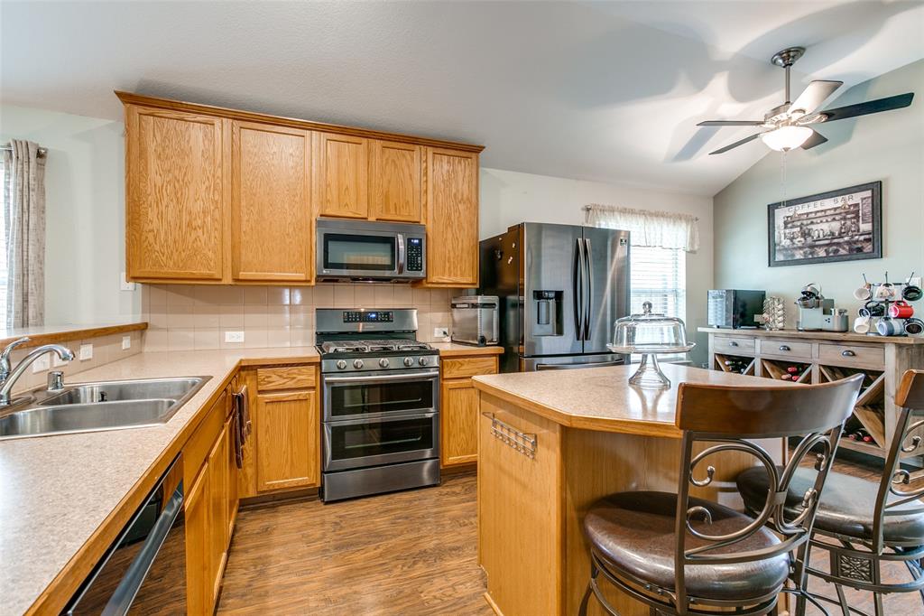 Photo 10 of 25 of 201 Bluefinch Drive house